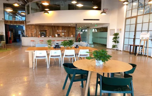 北京国辉创新园前台